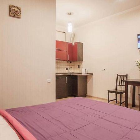 Central Cozy Apartment With Parking! Львів Екстер'єр фото
