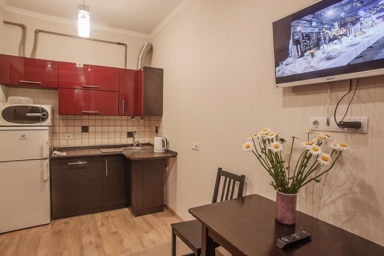 Central Cozy Apartment With Parking! Львів Екстер'єр фото